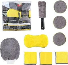 Evita estos errores al usar guantes y cepillos en la limpieza de tu coche
