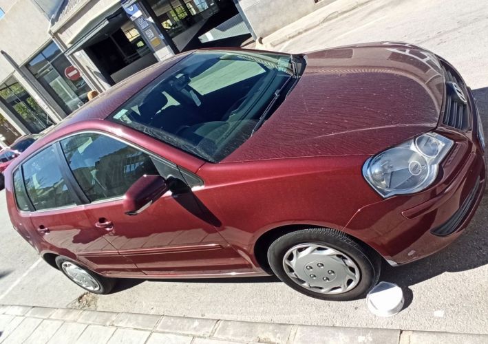VOLKSWAGEN Polo RED 1.2 Edition