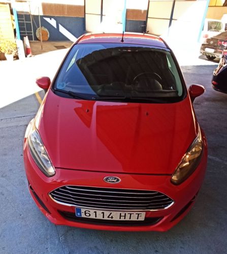FORD Fiesta 2013 Red